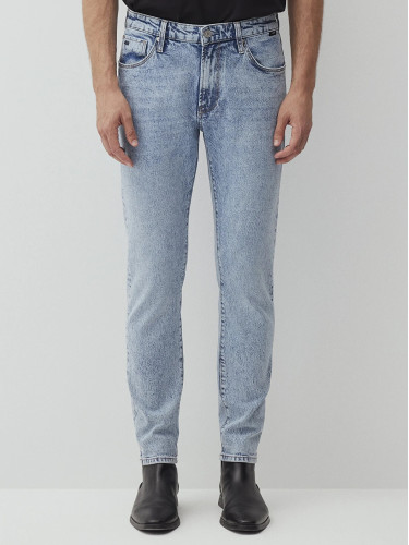 Джинси блакитного кольору, фасон Tapered від Mavi для чоловіків