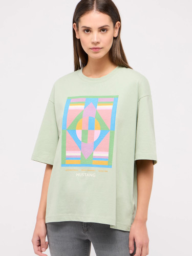 Футболка зелена з принтом Oversized Fit Mustang жіноча модель