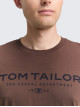 Футболка коричнева Regular Fit з лого-принтом Tom Tailor, чоловічий модель.