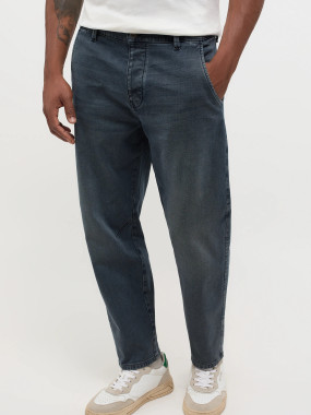 Чоловічі сірі джинси Loose з середньою посадкою від Mustang